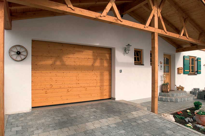 Wood sectional Hormann garage doors